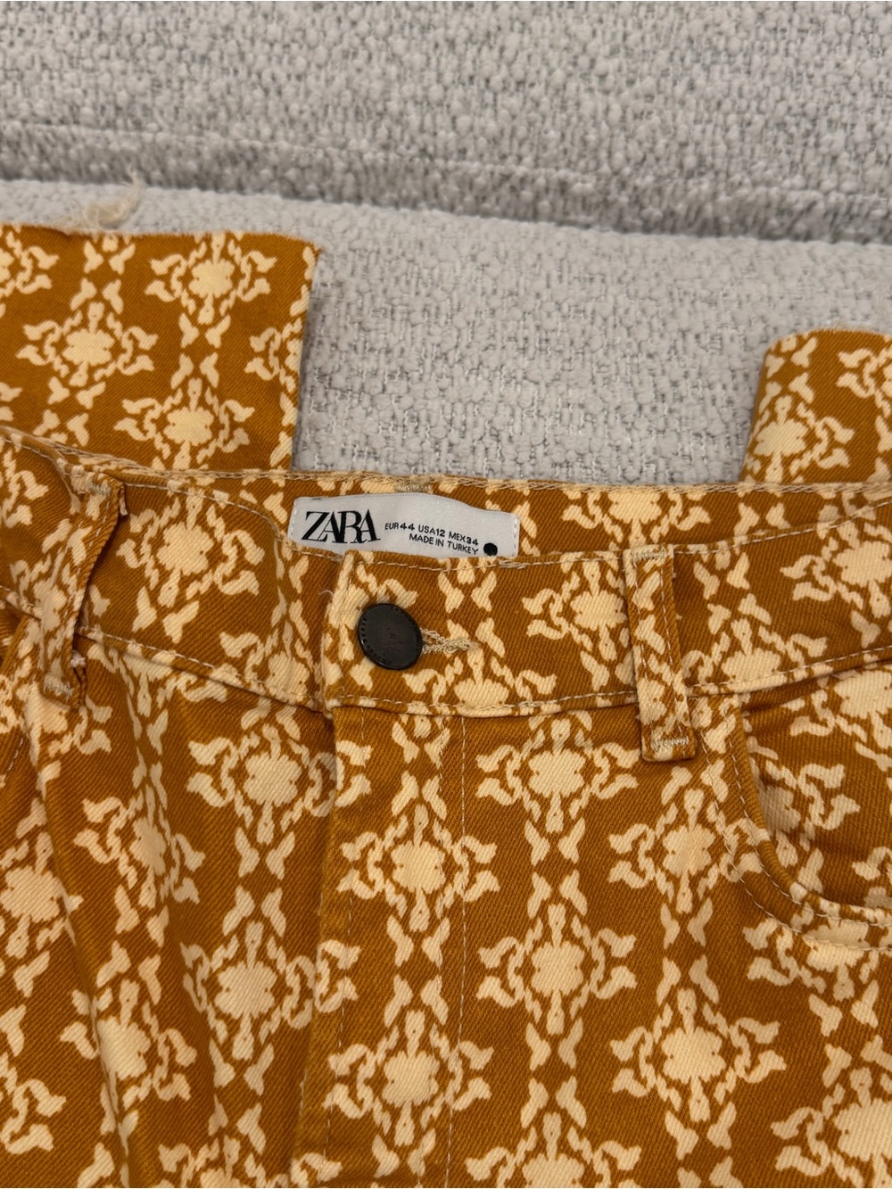 Zara Women's Retro Patterned High Rise Pants - Picture 4 of 5